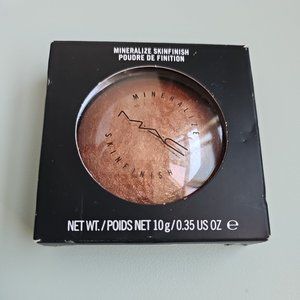NIB MAC Cosmetics GOLD DEPOSIT Mineralize Skinfinish *Discontinued*